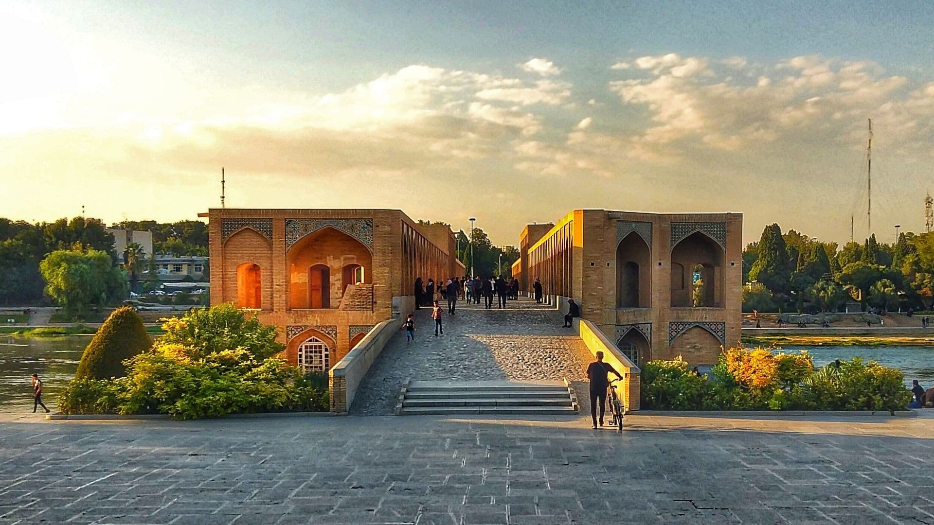 Isfahan bridge
