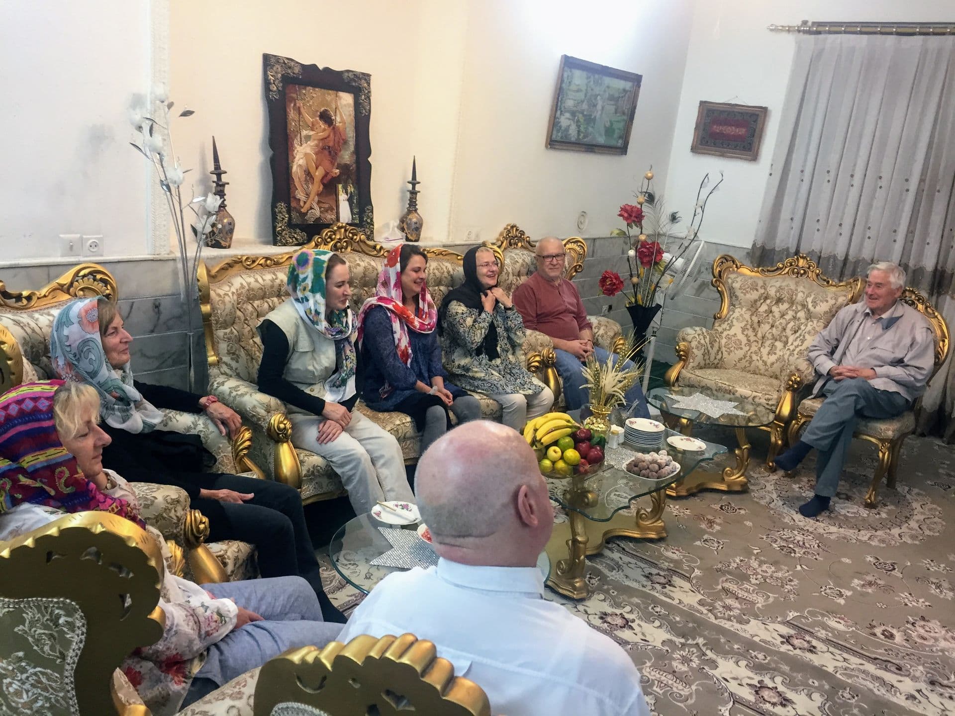 persien people at home