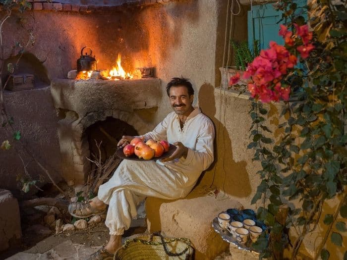 persiaventura - omid farmer